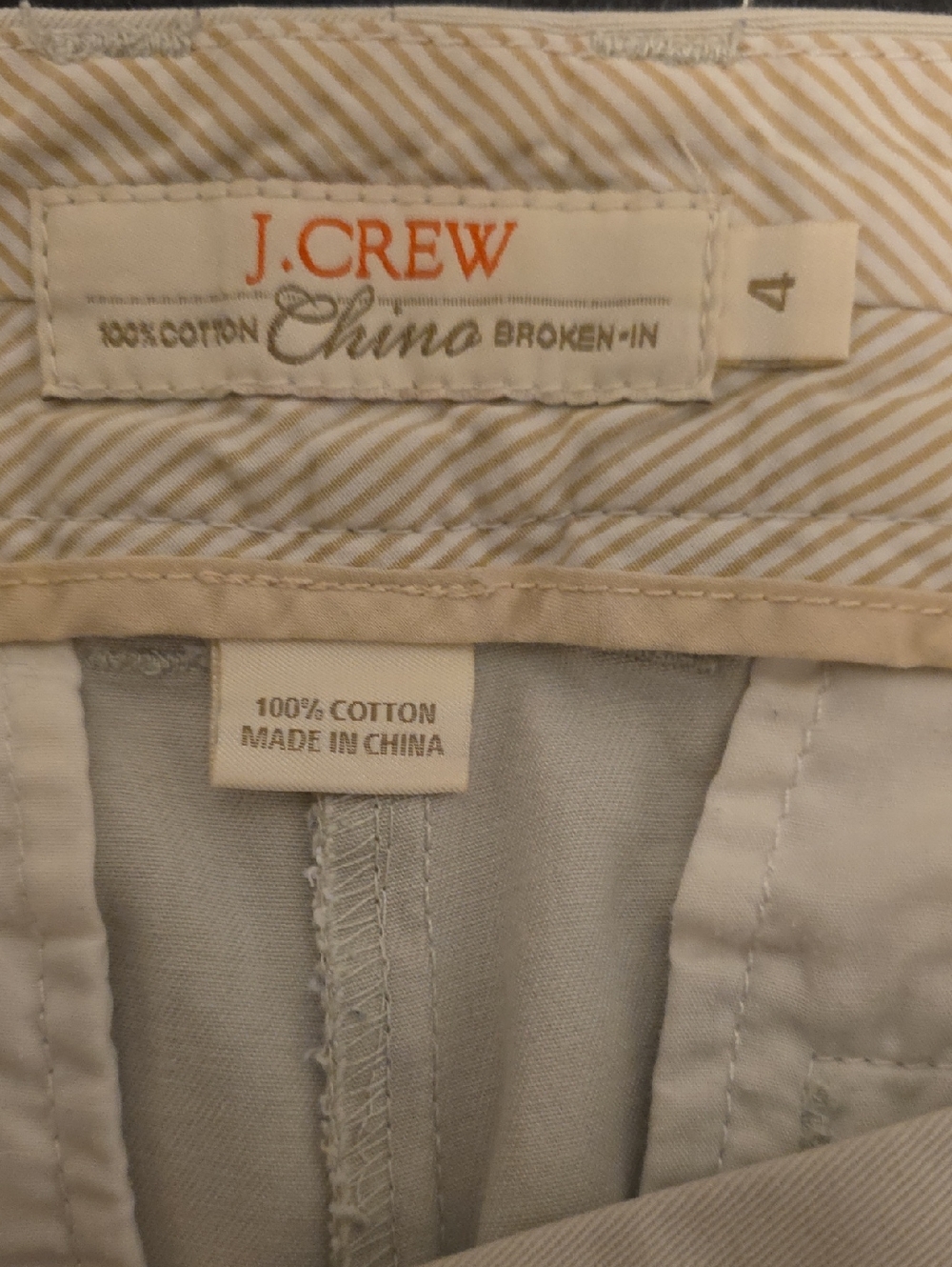 J. Crew Broken-in Chino Shorts Size 4 - Picture 3 of 5